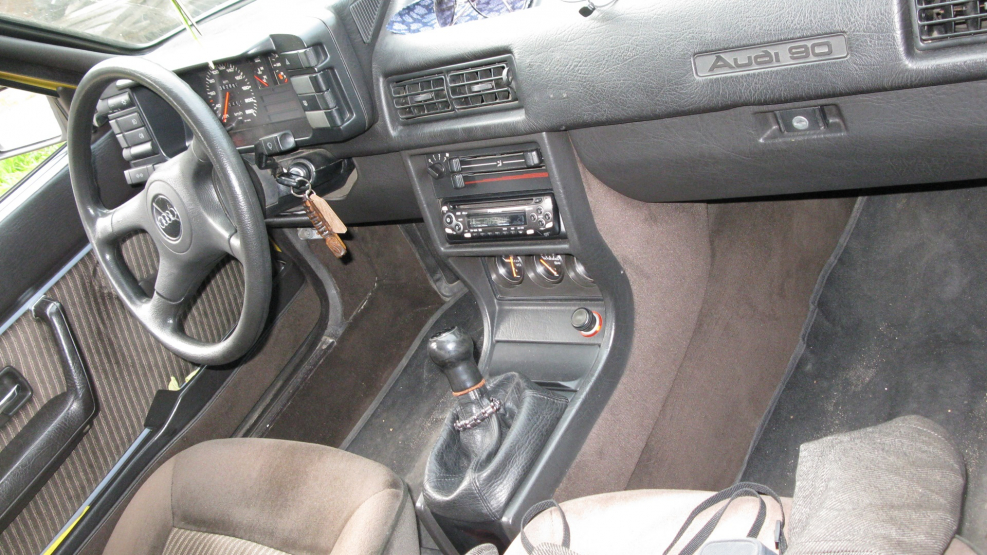 Ауди 100 с3 кватро