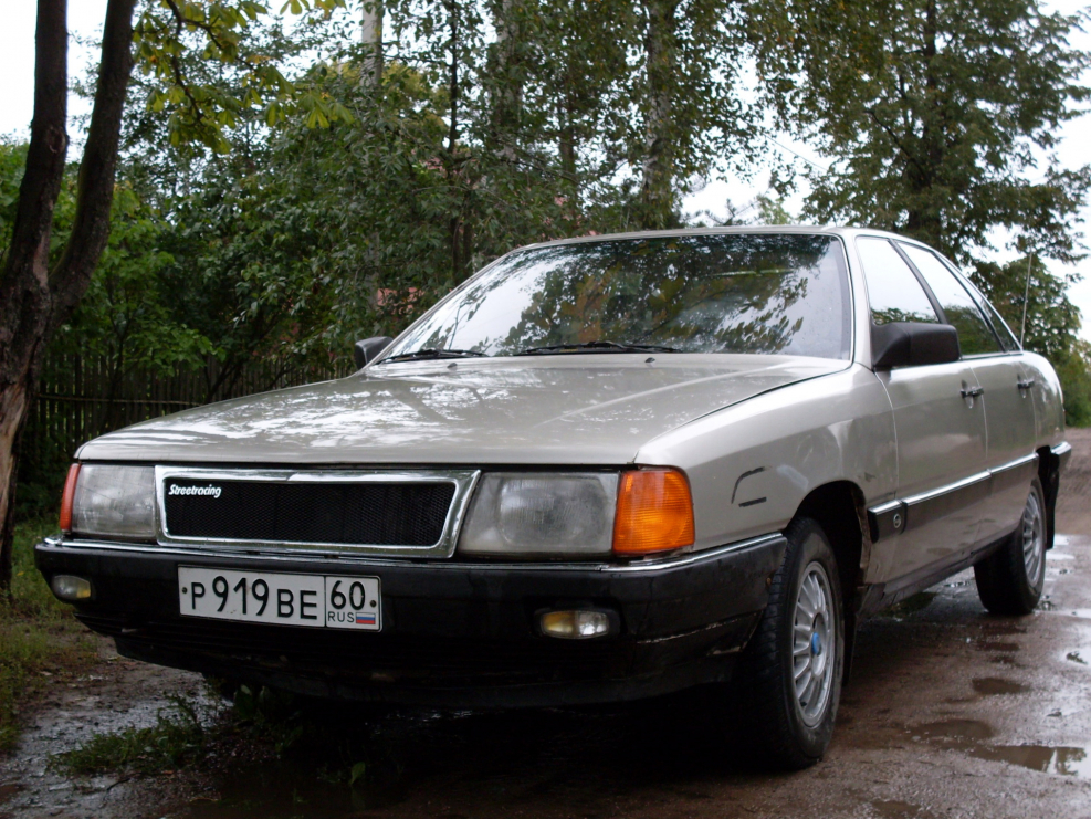 Audi 100 III (c3) 1990