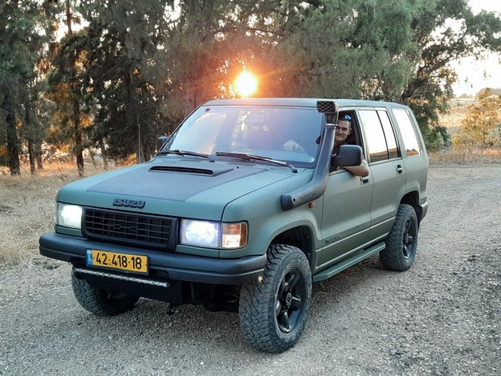 Isuzu Trooper 2020