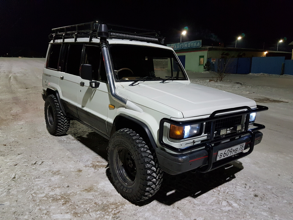 Исузу Трупер 88