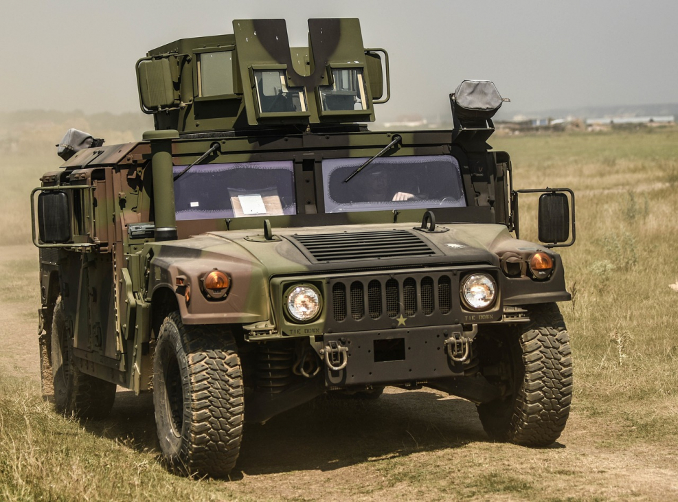 HMMWV m1152