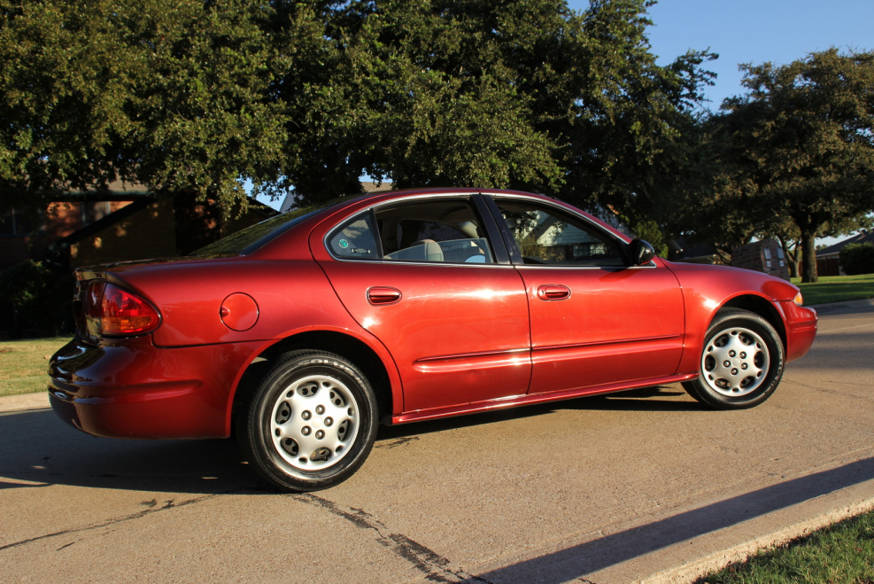 Oldsmobile Alero 1999