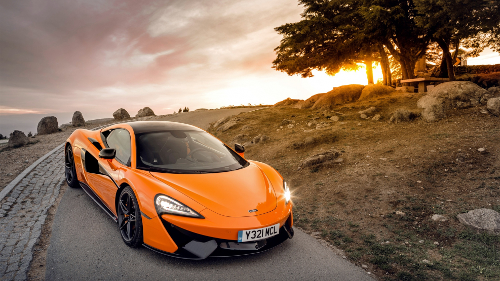MCLAREN 570s Orange