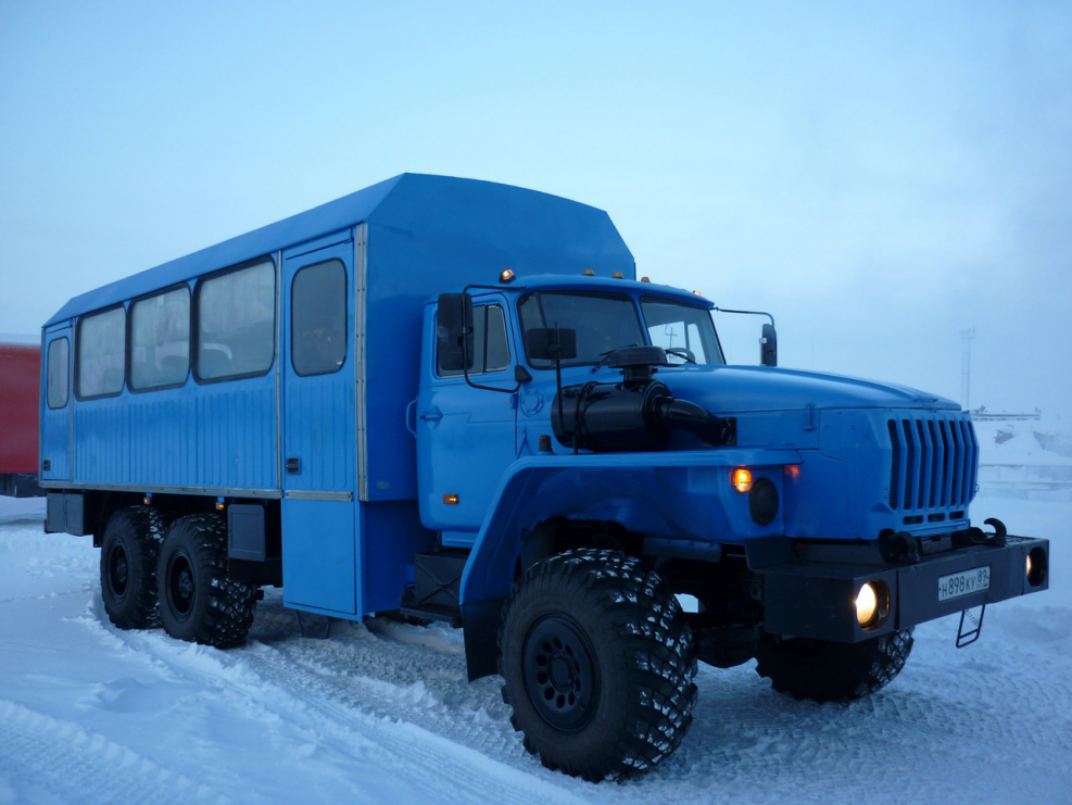 Урал Некст 4х4 двухрядная кабина