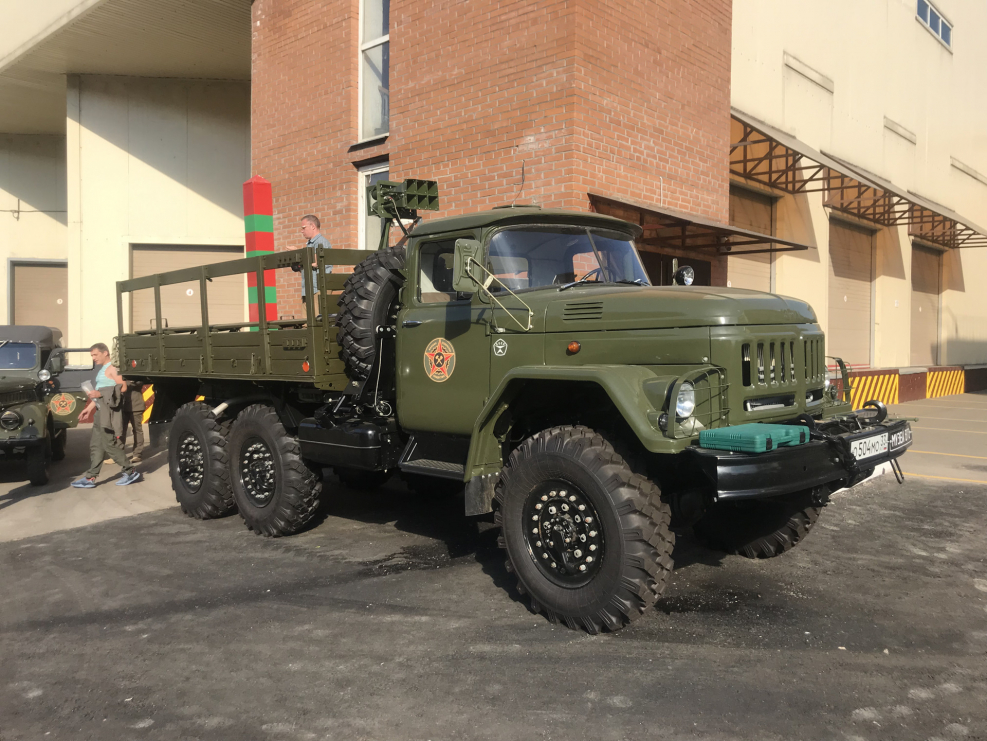 ЗИЛ 131 армейский