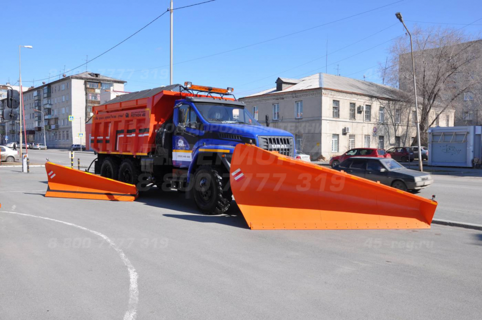 Урал 5557 КДМ