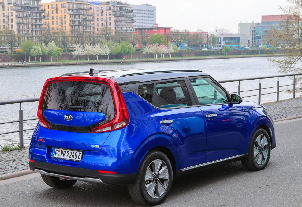 Киа соул 2017 синий