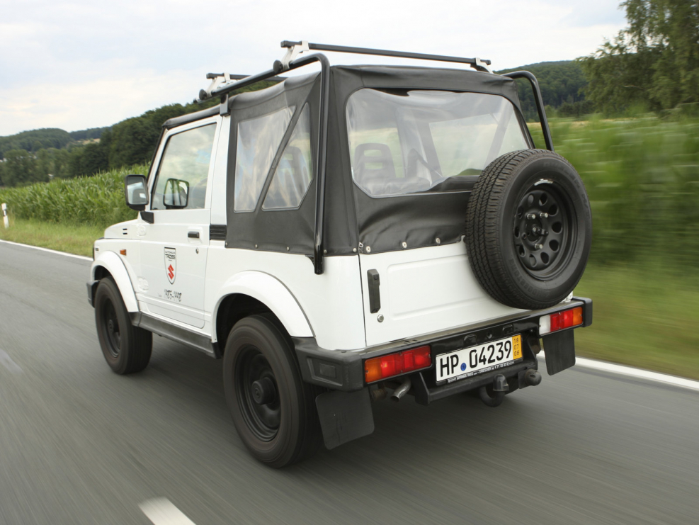 Suzuki Samurai