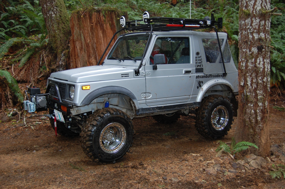 Suzuki Jimny Самурай