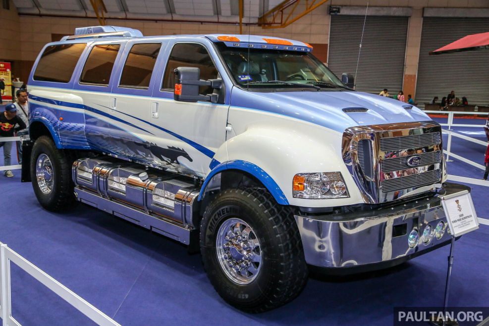 Ford f650 super