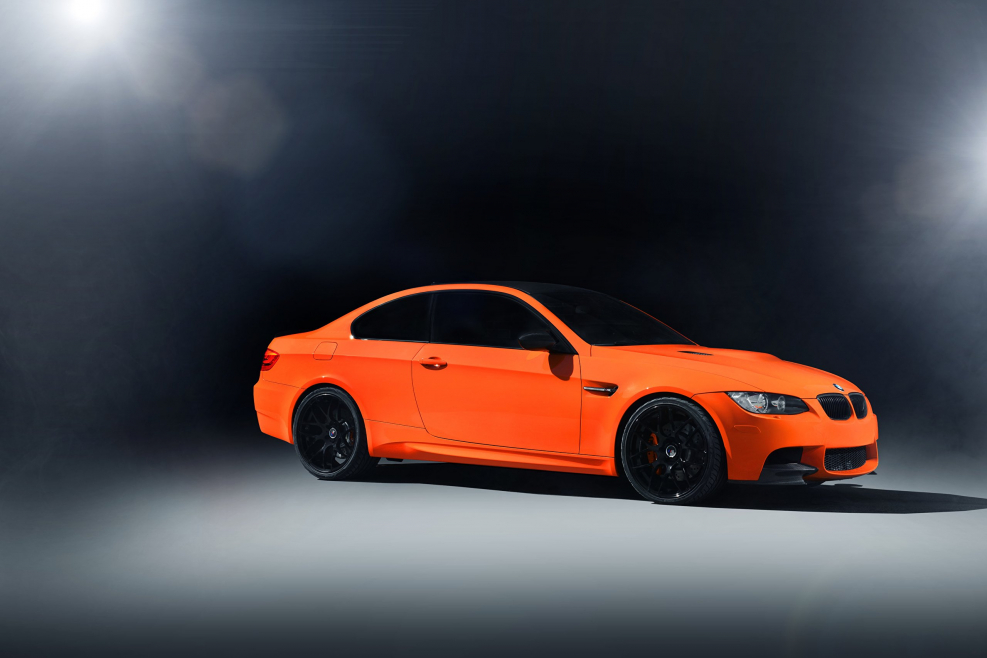 BMW m3 оранжевая