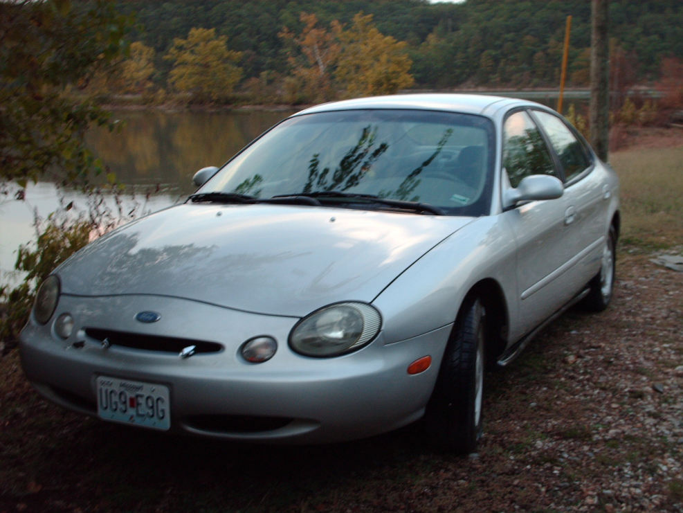 Ford Mondeo, 1996 г