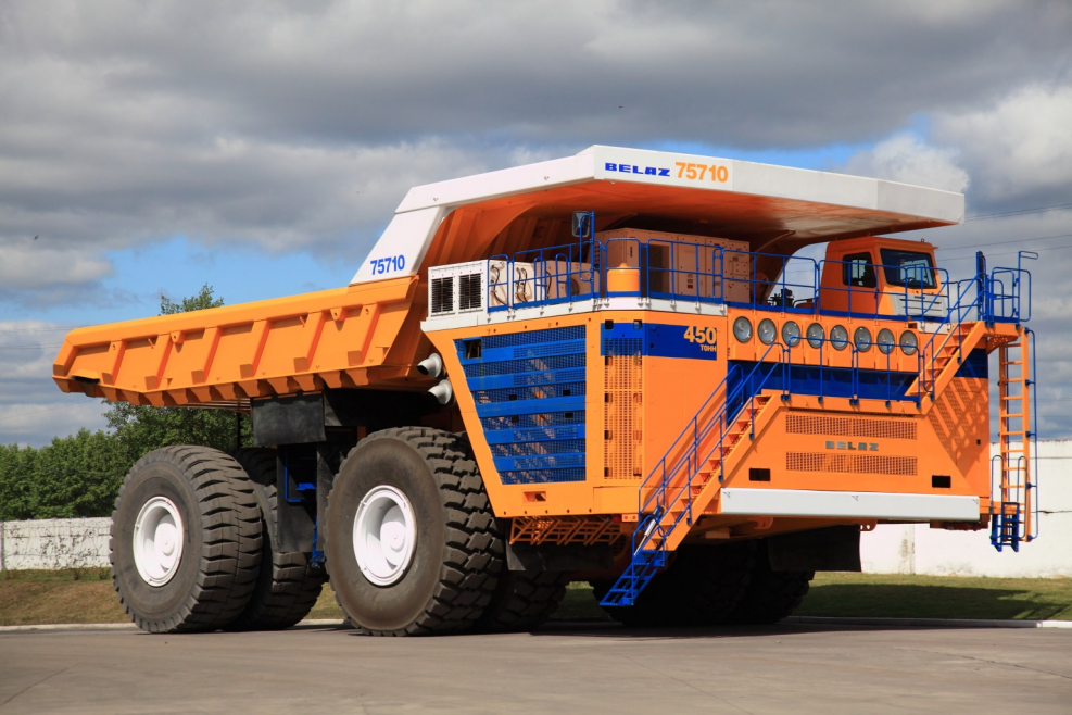 БЕЛАЗ-75710