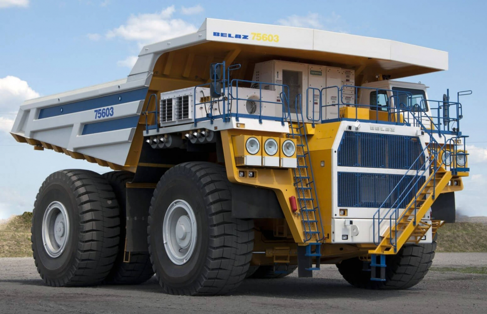 БЕЛАЗ 75601