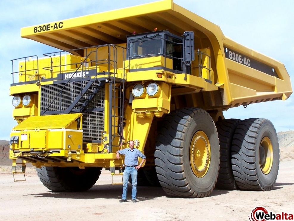 Komatsu 830e