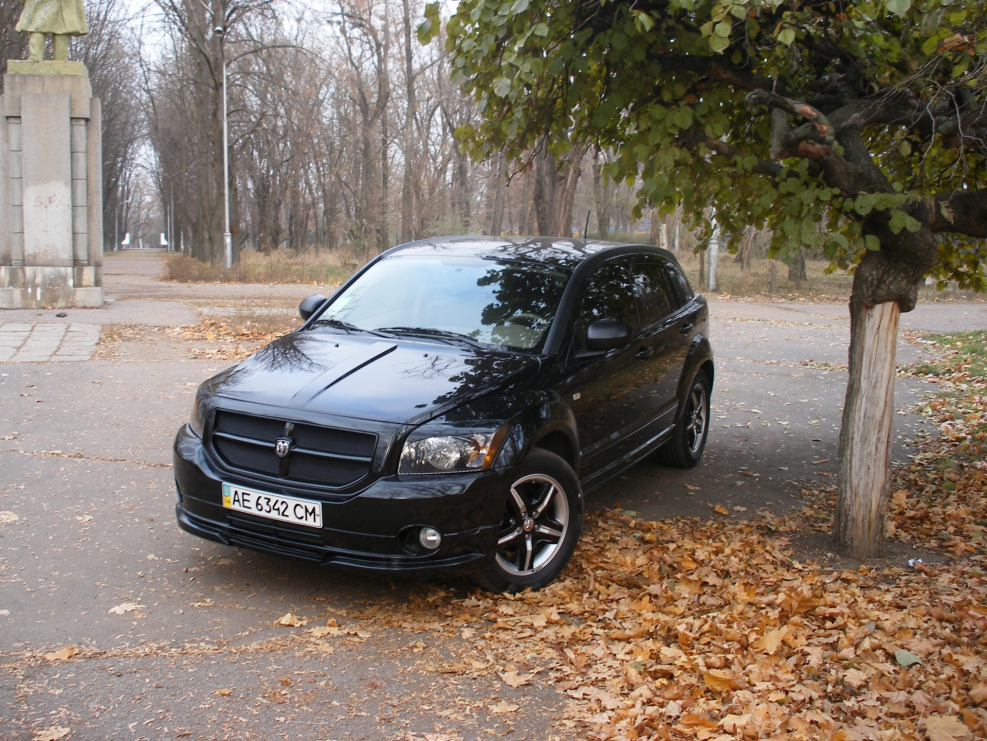 Dodge Caliber i черный