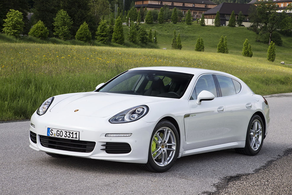 Порше Panamera 2014