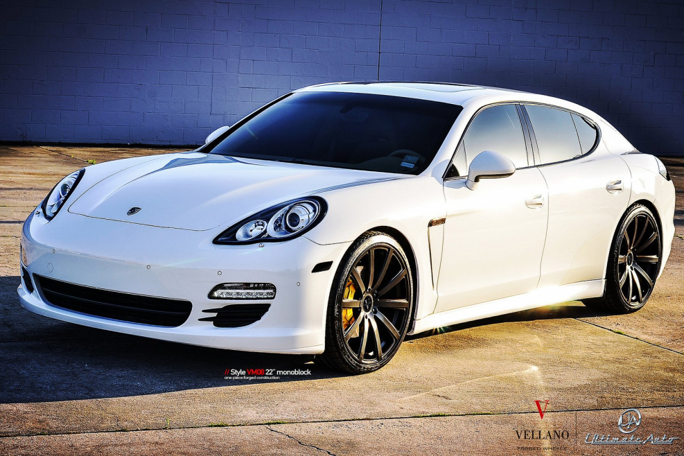 Porsche Panamera White