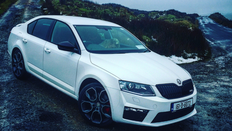 Škoda Octavia RS a7 белая