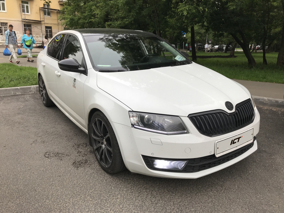 Skoda Octavia a7 White