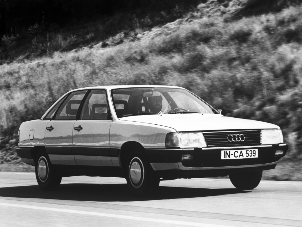 Audi 100 c3
