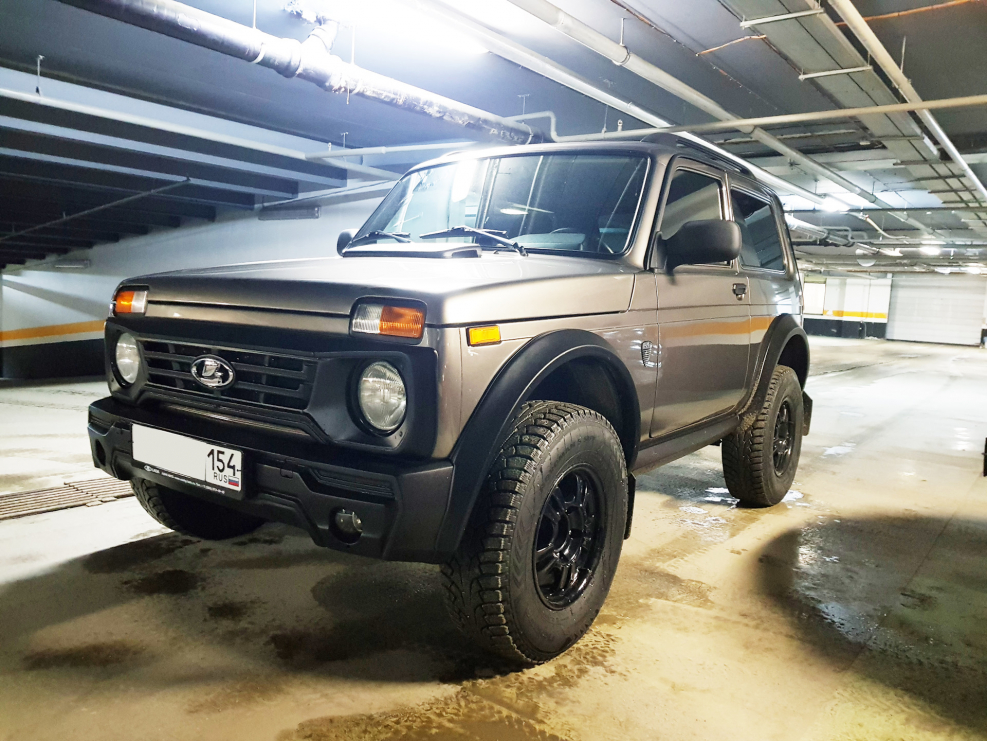 Lada 4x4 Bronto