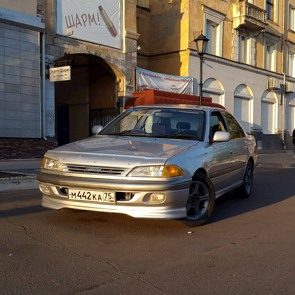 Toyota Карина