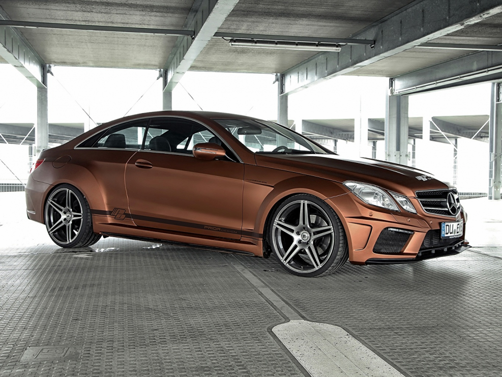 Мерседес Benz GLA 200