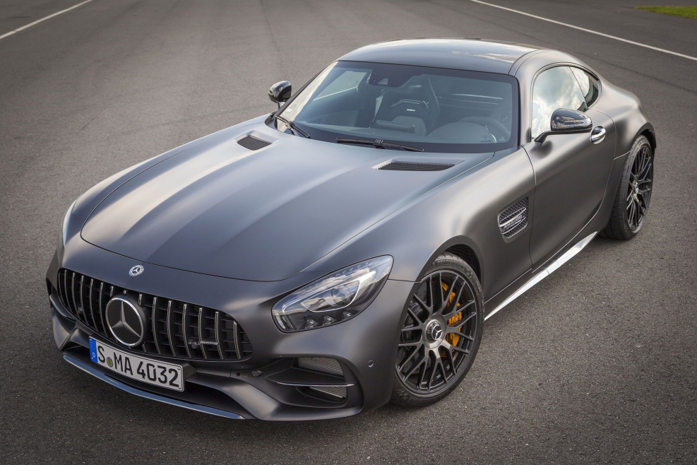 Новый Мерседес gt AMG 2020