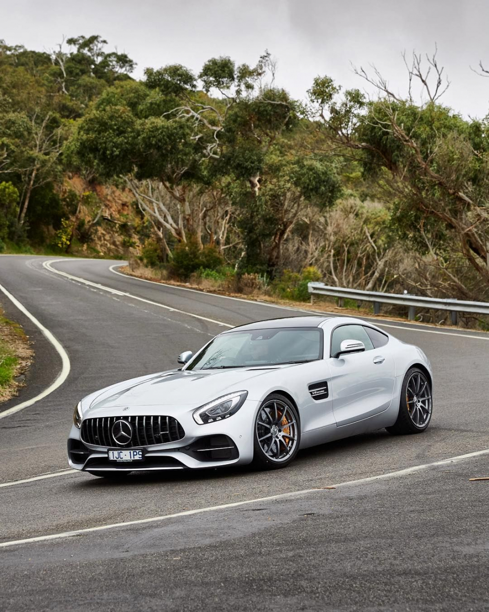 Mercedes AMG gt54