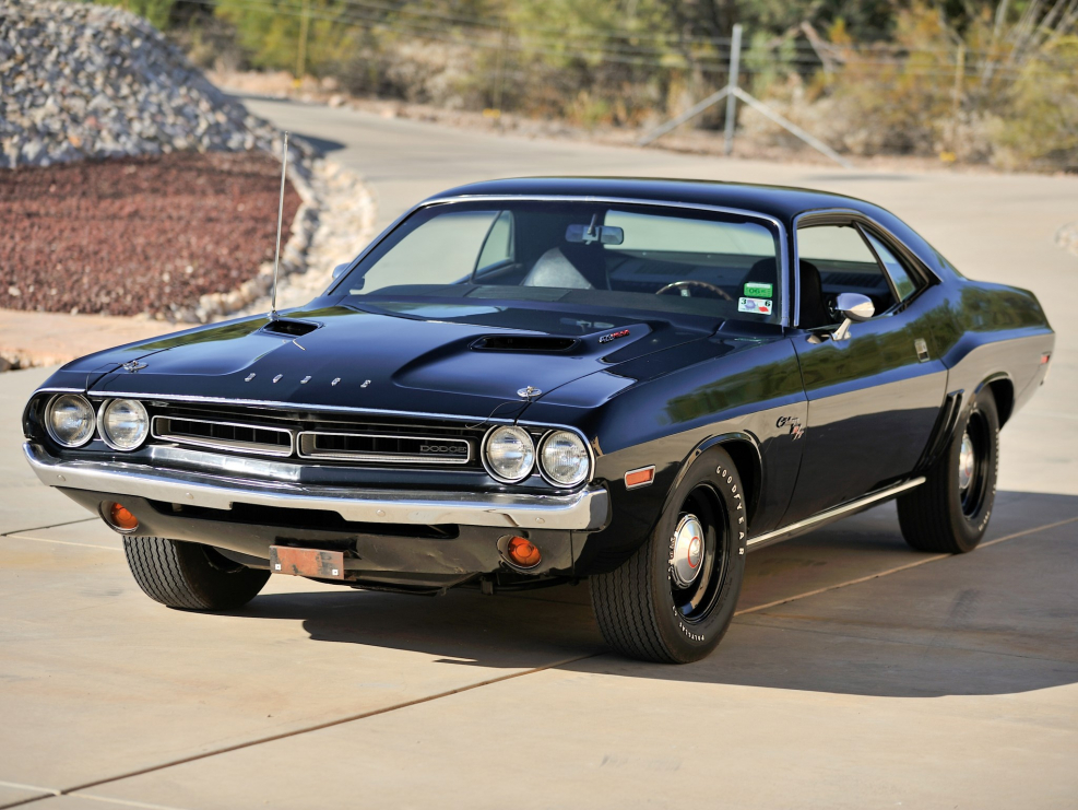 Dodge Challenger r/t 426 Hemi