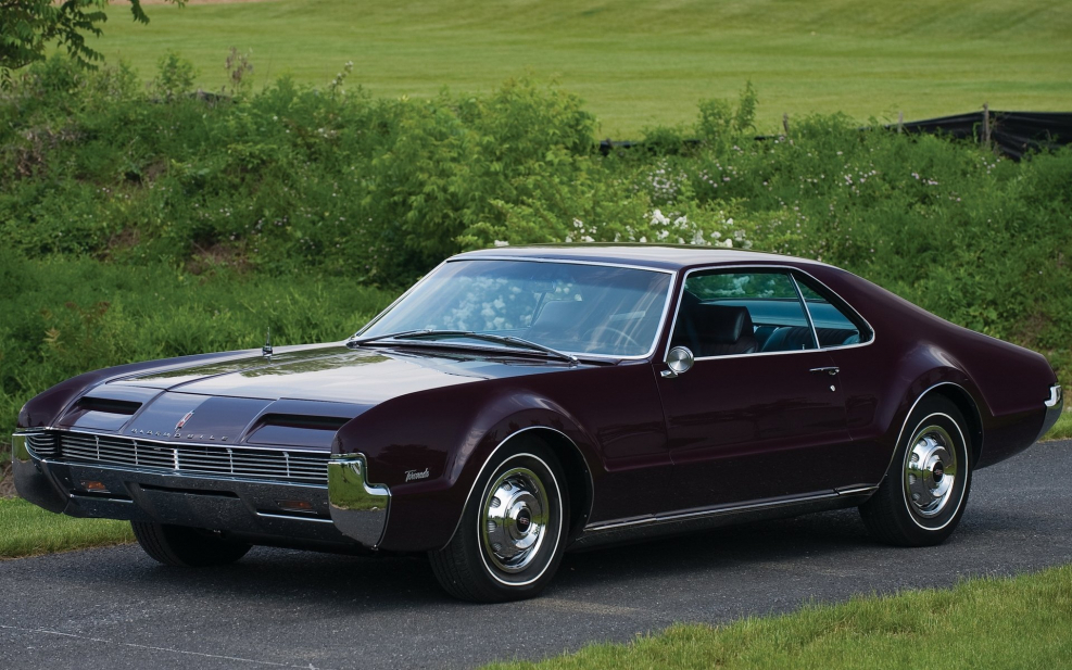 Oldsmobile Toronado 66