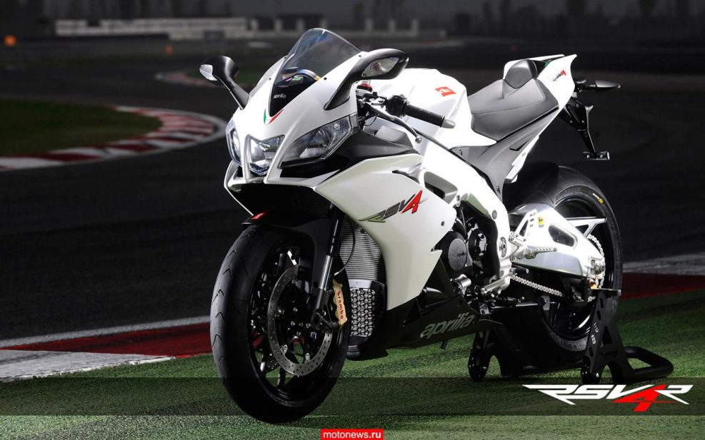 Мотоцикл Aprilia rsv4
