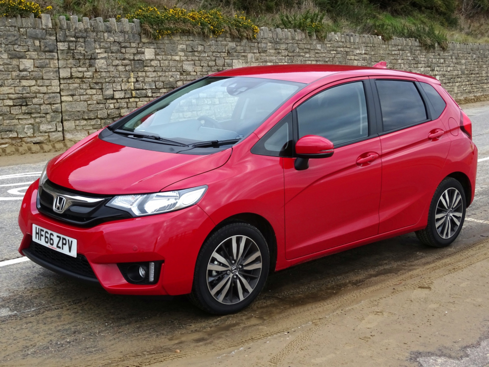 Honda Civic красная