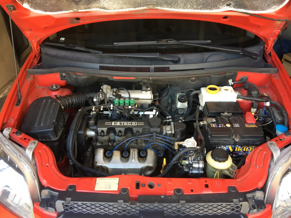 Chevrolet Aveo подкапотка