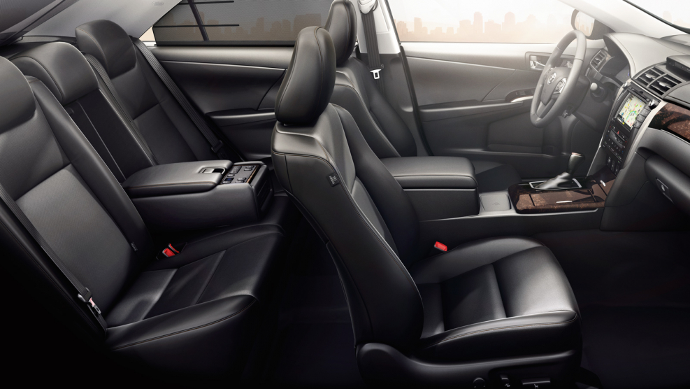 Тойота Camry 2012 Salon