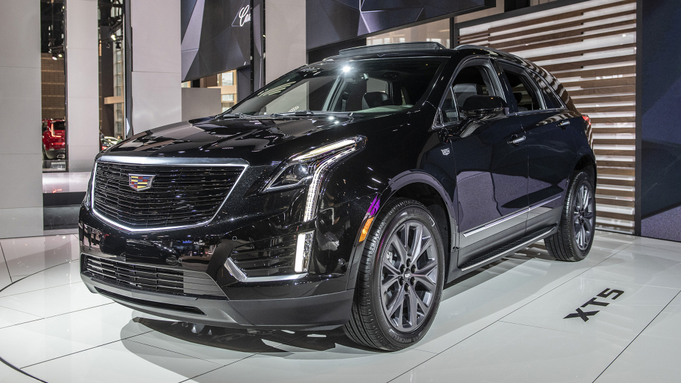 Cadillac xt5 белый