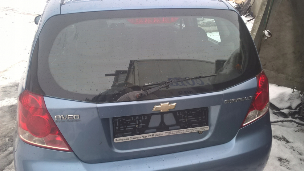 Chevrolet Aveo t200 хэтчбек багажник