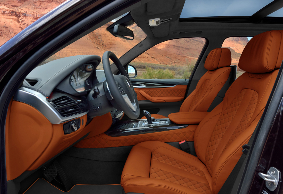 BMW x5 f15 рыжий салон