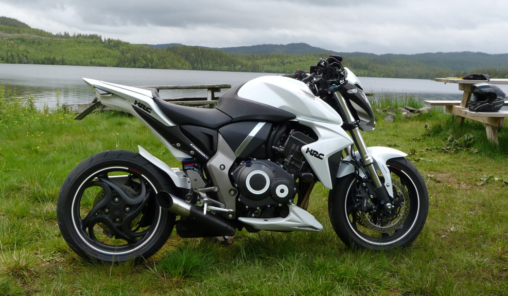 Honda cb1000r 2016