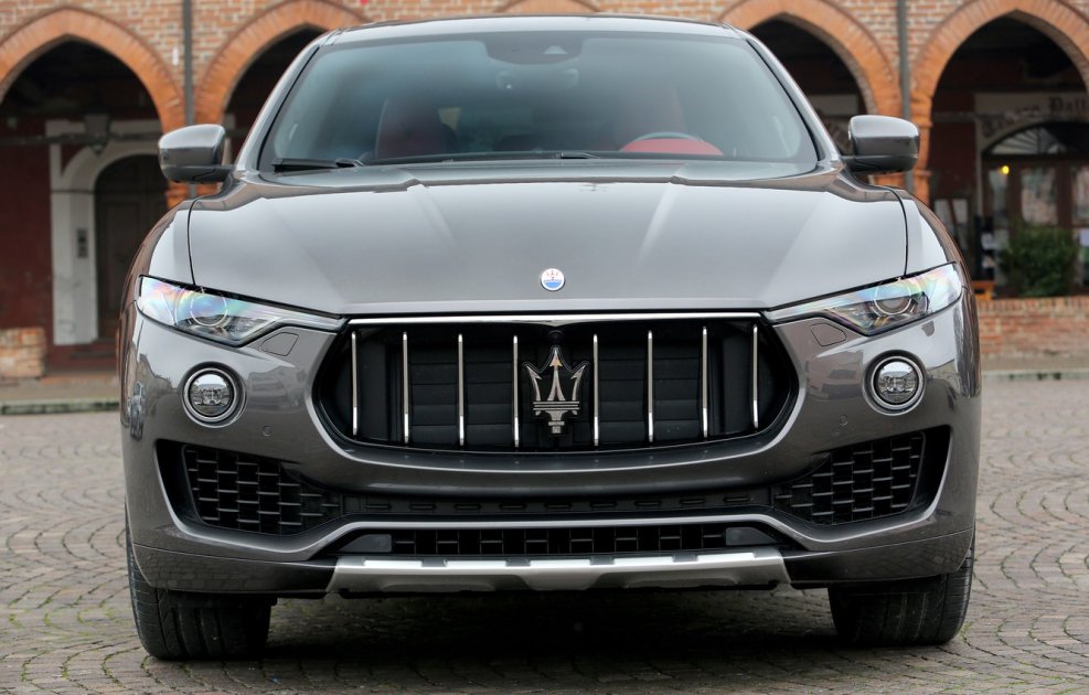 Кроссовер Maserati Kubang