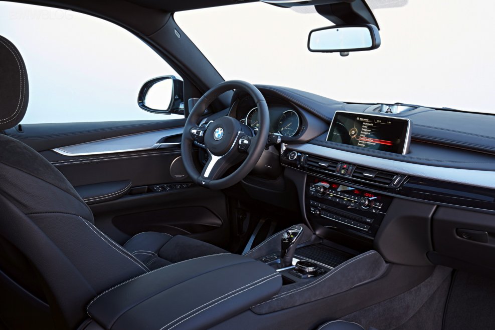 BMW x6 m50d салон