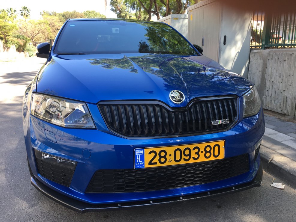Skoda Octavia RS синяя