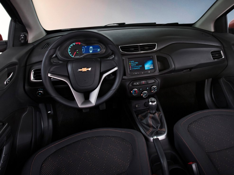 Chevrolet Onix 2020 салон