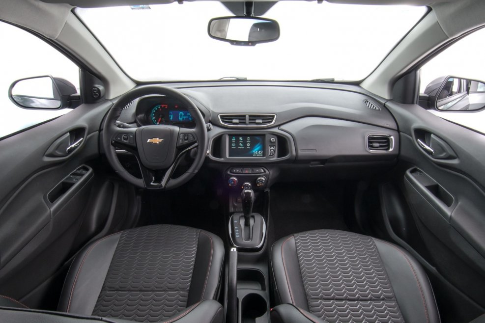 Chevrolet Onix 2020 Interior