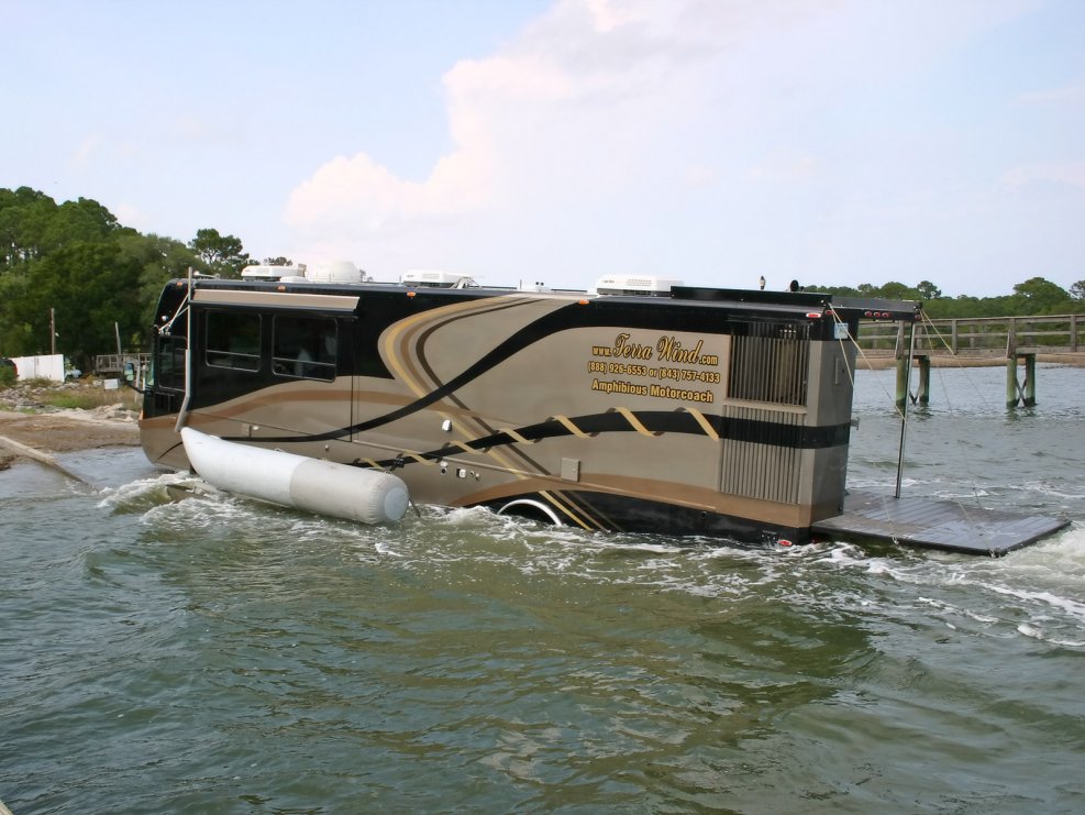Terra Wind Amphibious