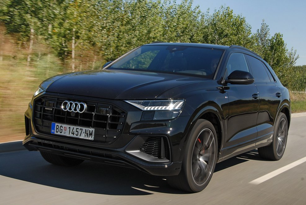 Audi q8