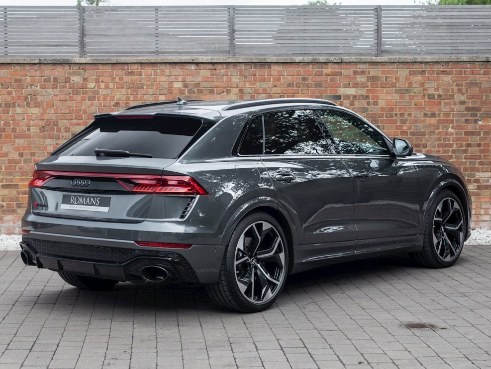 Audi q8 5.5