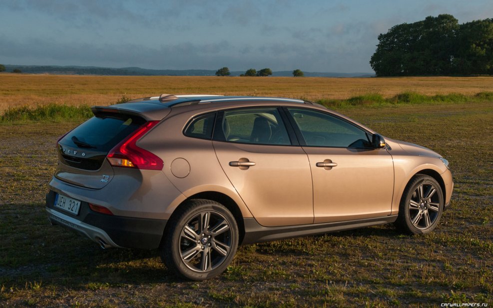 Volvo v60 Cross Country
