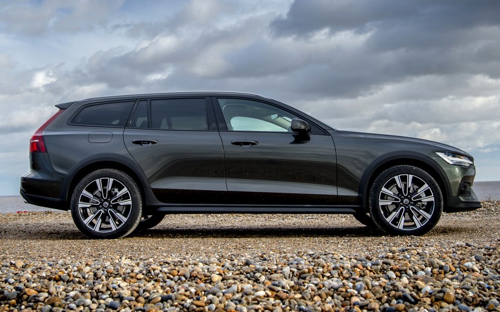 Volvo v60 Cross Country